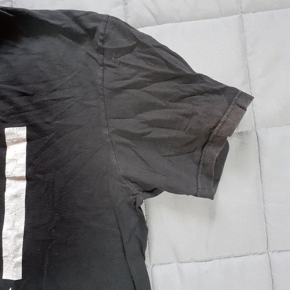 Distressed Black & White American Flag Shirt - Picture 3 of 6